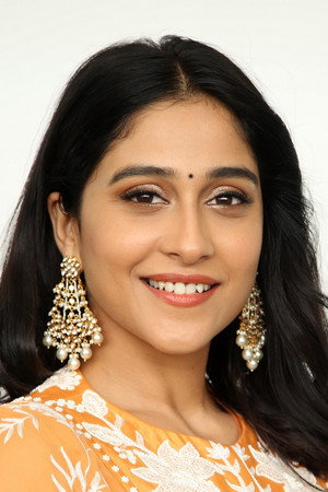 Regina Cassandra photo