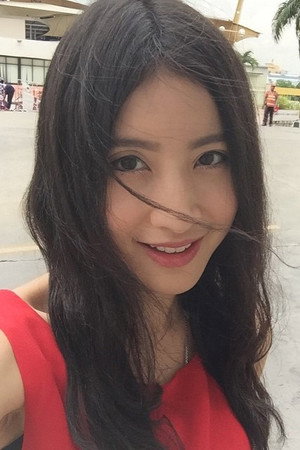 Photo of Yuwanat Arayanimisakul from the Latest Netflix gallery