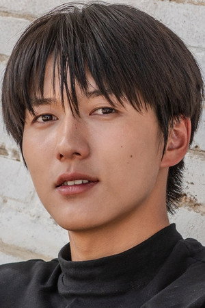 Photo of Yuan Zaiqiao from the Latest Netflix gallery