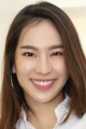 Apichaya Phanichtrakool photo