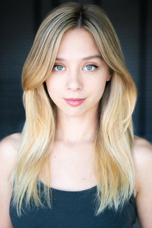 Photo of Anna Lore from the Latest Netflix gallery