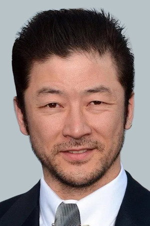 Tadanobu Asano photo