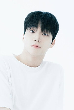 Photo of 최민규 from the Latest Netflix gallery