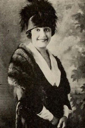 Photo of Betty Howe from the Latest Netflix gallery