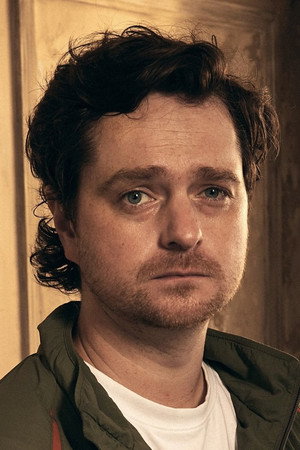 Michael Shanks photo