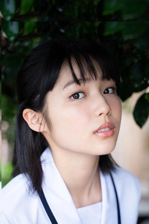 Shiori Akita photo