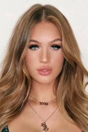 Photo of Sky Bri from the Latest Netflix gallery