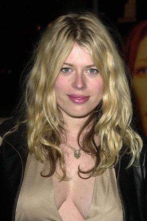 Amanda de Cadenet photo