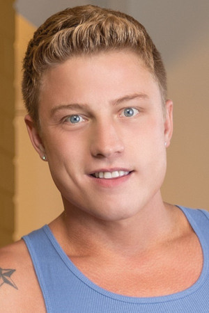 Photo of Logan Aarons from the Latest Netflix gallery