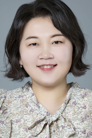 Lee Sun-hee photo