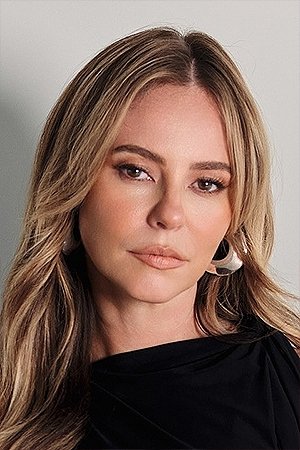 Paolla Oliveira photo