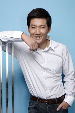Photo of Li Chongxiao from the Latest Netflix gallery