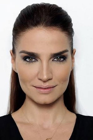 Ebru Akel photo