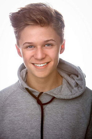 Photo of Parker Queenan from the Latest Netflix gallery