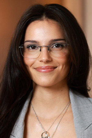 Photo of Inde Navarrette from the Latest Netflix gallery