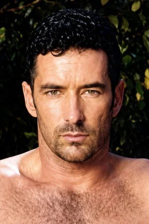 Photo of Cliff Parker from the Latest Netflix gallery