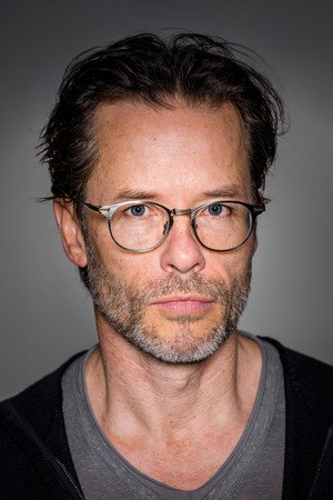 Guy Pearce photo