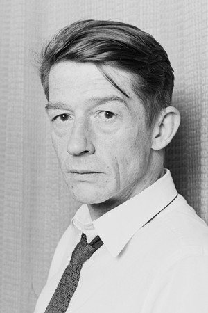 John Hurt photo