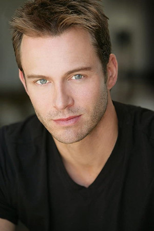 Photo of Eric Martsolf from the Latest Netflix gallery