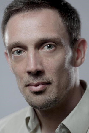 Photo of Darren Daly from the Latest Netflix gallery