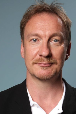 David Thewlis photo