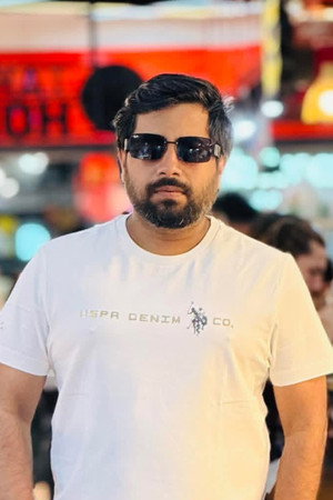 Photo of Aswin Tripathy from the Latest Netflix gallery
