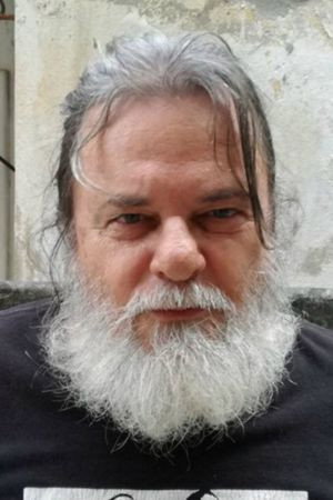 Photo of Eduardo del Llano Rodríguez from the Latest Netflix gallery