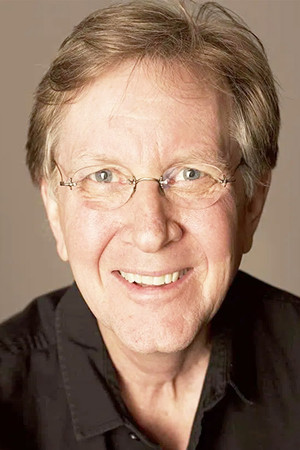 Robert Clotworthy photo