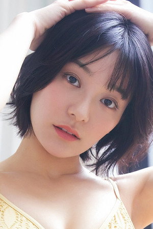 Photo of Momoko Arata from the Latest Netflix gallery