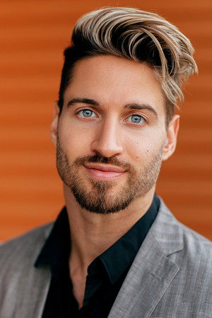 Travis DesLaurier photo