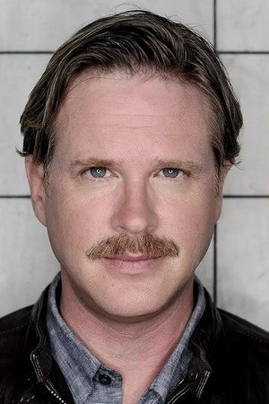 Photo of Cary Elwes from the Latest Netflix gallery