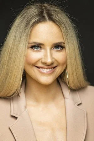 Photo of Brigitte Susanne Hunt from the Latest Netflix gallery