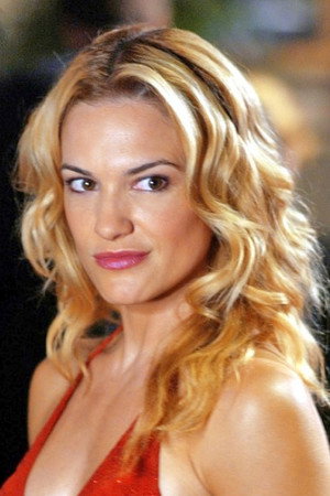 Victoria Pratt photo