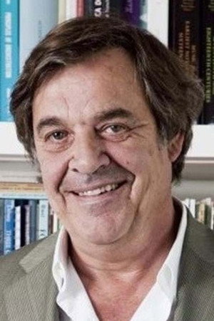 Photo of Miguel Sousa Tavares from the Latest Netflix gallery