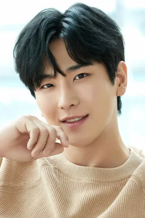 Photo of 김도은 from the Latest Netflix gallery
