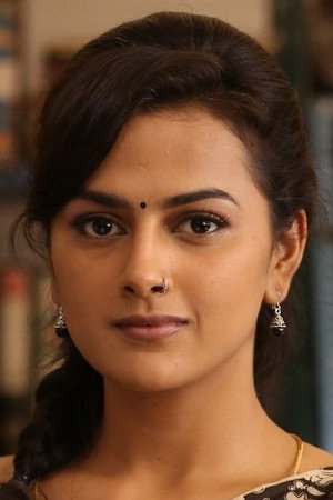 Shraddha Srinath photo