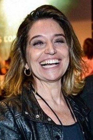 Photo of Elena Soarez from the Latest Netflix gallery