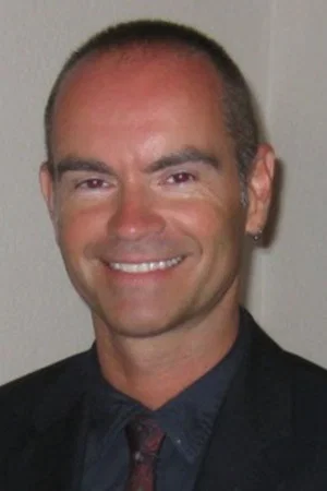 Photo of Graham Ludlow from the Latest Netflix gallery