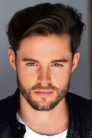 Photo of Eric Guilmette from the Latest Netflix gallery