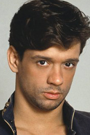 Photo of Jason Ross from the Latest Netflix gallery