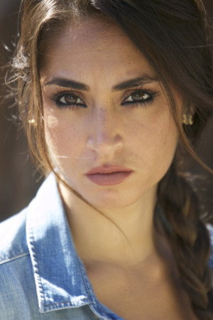 Photo of Nihan Gur from the Latest Netflix gallery