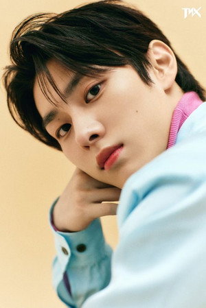 Photo of Woo Kyung-jun from the Latest Netflix gallery