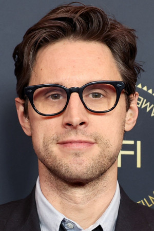 Photo of Christopher Storer from the Latest Netflix gallery