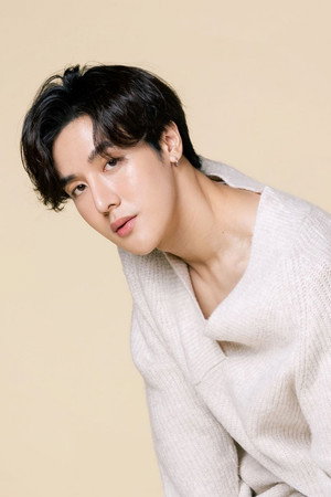 Weerayut Chansook photo