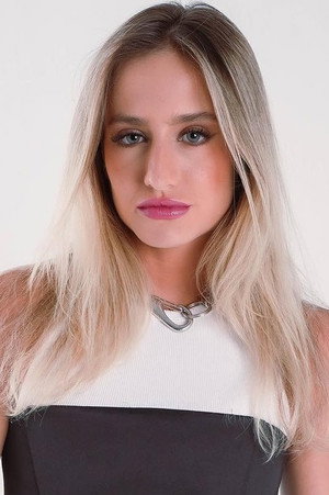 Photo of Bruna Griphao from the Latest Netflix gallery