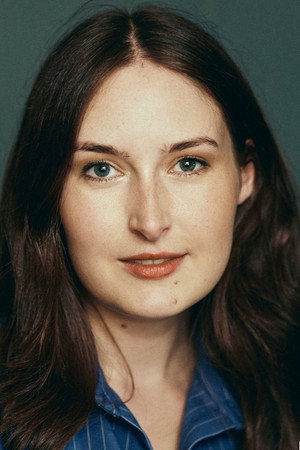 Photo of Amanda Elizabeth Rischel from the Latest Netflix gallery