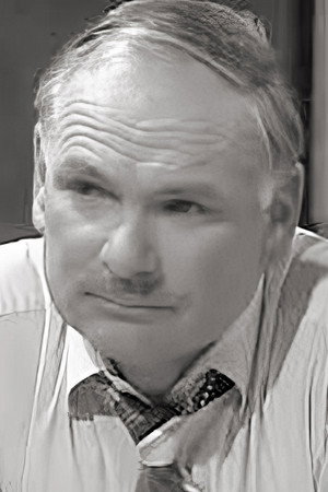Photo of Clive Hearne from the Latest Netflix gallery