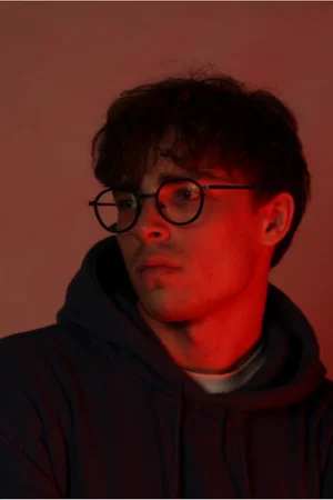 Photo of Daniel Le Toriellec from the Latest Netflix gallery