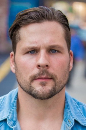 Photo of Ted Welch from the Latest Netflix gallery