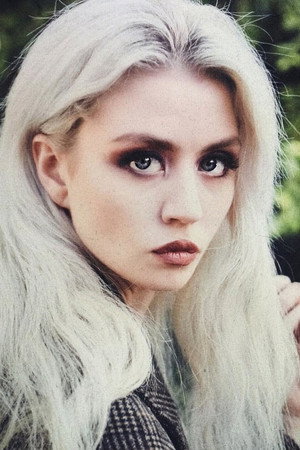 Photo of Allison Harvard from the Latest Netflix gallery